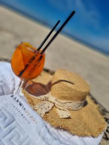 Fotografia z galérie ubytovania Karwia Plaza - Apartments - Domki z jacuzzi i sauną v destinácii Karwia