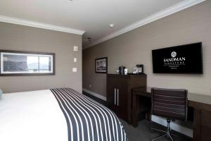 Foto da galeria de Sandman Signature Kamloops Hotel em Kamloops