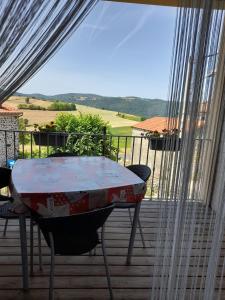 Zdjęcie z galerii obiektu MAISON DE CAMPAGNE HAUT-ALLIER (43) w mieście Vergues