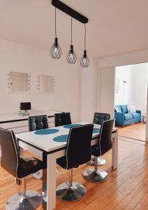 Zdjęcie z galerii obiektu La Bull'Opale - Appartement d'exception avec Balnéo w mieście Boulogne-sur-Mer