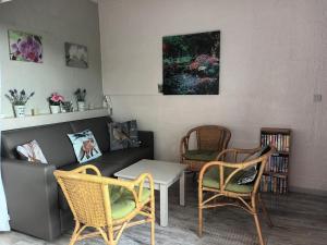 Posezení v ubytování Appartement idéal près de Durbuy / Ideaal appartement nabij Durbuy / Ideal apartment near Durbuy
