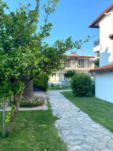 Vonkajšia záhrada v ubytovaní Apartments NANA