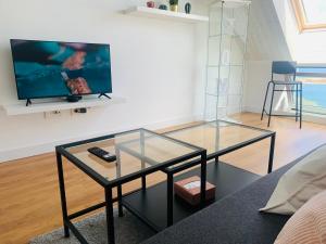 Foto dalla galleria di Apartamentos LAMAROSA -ATICO ,Vistas al Mar Cantabrico PARKING a Burela de Cabo Altre 21 foto