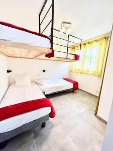 Postel nebo postele na pokoji v ubytování Magnifique Villa Neuve Vue Mer