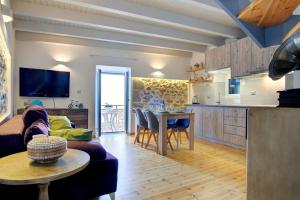 Galeriebild der Unterkunft Casa Andri sea view in Chlomós