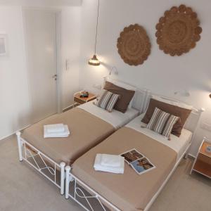 Ein Bett oder Betten in einem Zimmer der Unterkunft Elite Suites Naxos
