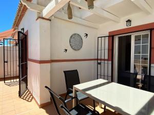 Balkon lub taras w obiekcie Azahara En Suite Casasol