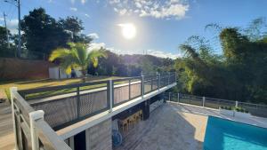 La alberca dentro o cerca de Palm's Bohemian House with Private Pool