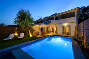 Πισίνα στο ή κοντά στο Playia Villas I