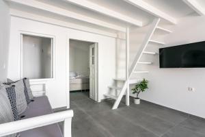 Gallery image of Oia Cave Loft in Oia