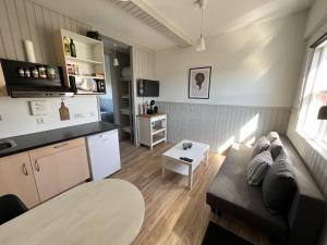 Una cocina o zona de cocina en Garður Apartments