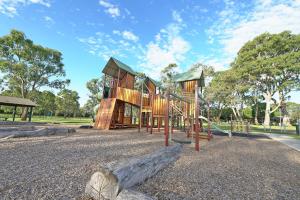 Herní místnost nebo prostor pro děti v ubytování Best Location Entire House Staycation Parkland Surrounding