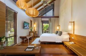 Кровать или кровати в номере The Tubkaak Krabi Boutique Resort