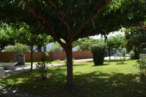 Fotografie z fotogalerie ubytování Villa Kontos v destinaci Kamena Vourla