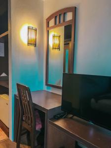 TV a/nebo společenská místnost v ubytování Neo Hatyai Hotel