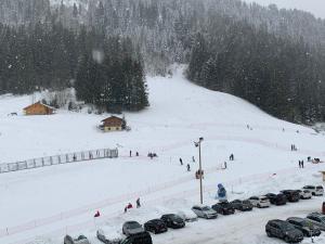 Fotografia z galérie ubytovania Chalet proche Morzine et lac Léman WIFI offert v destinácii Le Biot + 4 fotografie