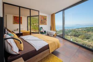Posteľ alebo postele v izbe v ubytovaní Luxury Villa Una Split