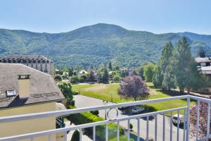 Gallery image of Le Marmandais, T3 lumineux, balcon, parking, wifi, proche thermes, 4 personnes in Luchon