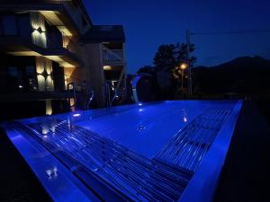 Bazén v ubytovaní Apartment Antalovka Residence & Spa alebo v jeho blízkosti