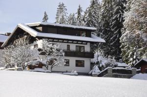 Haus Kocher v zime