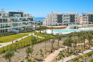 Bazén v ubytovaní Exclusive apartment in Higueron west 217 in Fuengirola alebo v jeho blízkosti