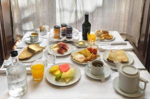 Opciones de desayuno para los huéspedes de Hotel Restaurante & Spa Palacio Matutano-Daudén