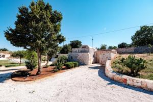 Kép HelloAPULIA Typical Cottage Lamia delle Murge - Private Pool & Scenic Hilltop Retreat - Pet friendly szállásáról Ostuniban a galériában Még 37 kép