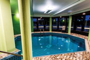 Bazén v ubytování Diehls Hotel nebo v jeho okolí