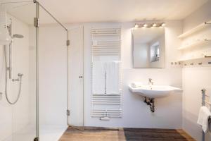 Ένα μπάνιο στο Haus Sundermann +18 φωτογραφίες