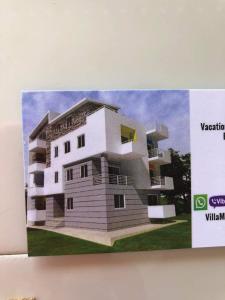 Villa Mimoza في بورش: ملصق لمبنى فيه صورة