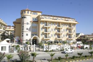 Afbeelding uit fotogalerij van Hotel Sinatra in Kemer