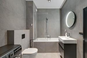 Kúpeľňa v ubytovaní Gdańsk Comfort Apartaments Łąkowa