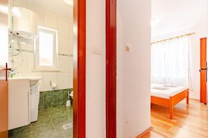 Kúpeľňa v ubytovaní A1-apartment 50m from the beach with the sea view + 31 fotografií