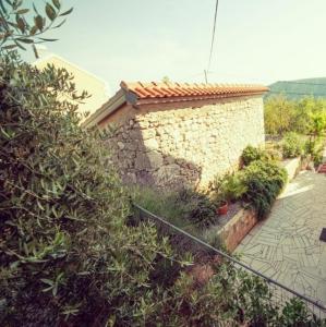 Billede fra billedgalleriet på Apartman Sous les rochers i Grižane