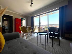 Część wypoczynkowa w obiekcie RoofTop Apartement - Quartier Croisette - Esc'Appart