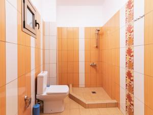 A bathroom at Halkidio House
