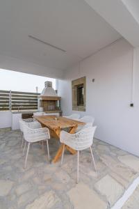 Balkón nebo terasa v ubytování Halkidio House