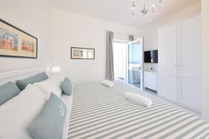 Postel nebo postele na pokoji v ubytování King Suite - Luxury Rooms
