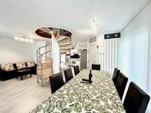 Część wypoczynkowa w obiekcie CSEVI Apartmanház