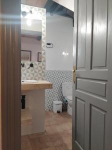 A bathroom at la Alhábega