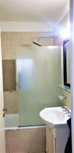 Kylpyhuone majoituspaikassa Fenix