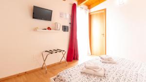 Φωτογραφία από το άλμπουμ του Spapparra B&B σε Càbras