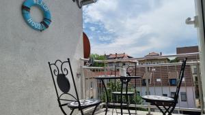 Balkón nebo terasa v ubytování Famous 24h Check-in, 100 qm, Klima, Loggia