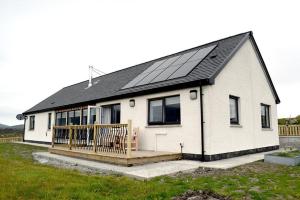 Gallery image of An Lochan in Leverburgh