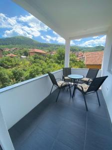 Nespecifikovaný výhled na hory nebo výhled na hory při pohledu z apartmánu