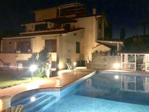 The swimming pool at or close to Casa Vacanze Neri