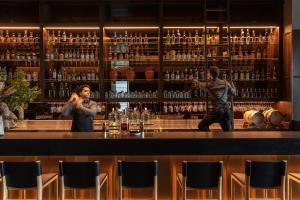Next Hotel Melbourne, Curio Collection by Hilton的酒水