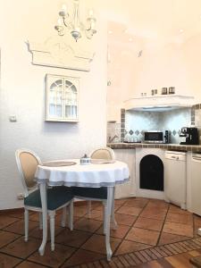 Fotografia z galérie ubytovania Old Town Essence Apartment vo Varšave