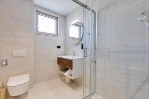 Gallery image of Vila Iris Baška 2 in Baška +17 photos