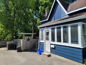 Gallery image of HEALVEN in Barrie